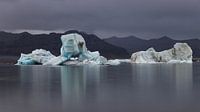 Eisberg im Gletschersee Jökulsarlon in Island