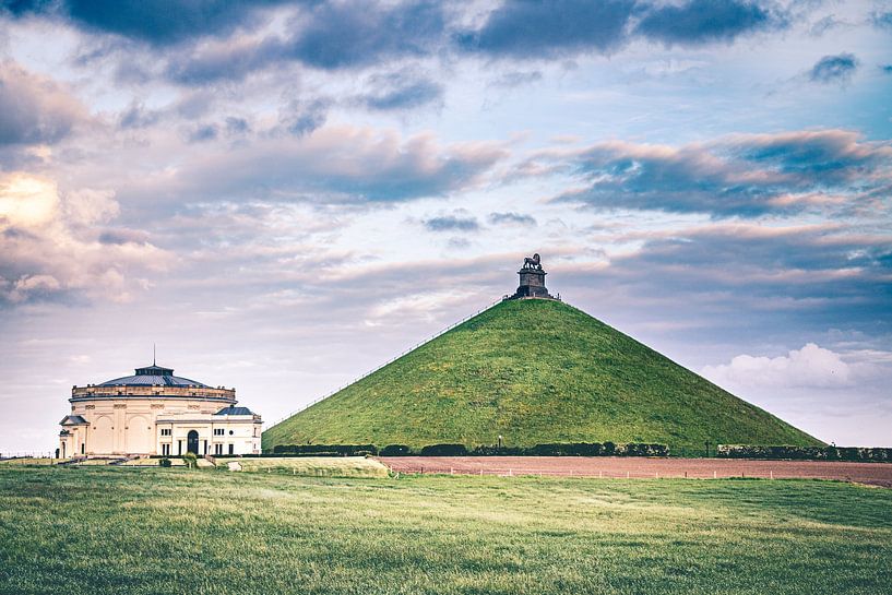 De Leeuw van Waterloo met pavilioen in Eigenbrakel, België van Daan Duvillier | Dsquared Photography