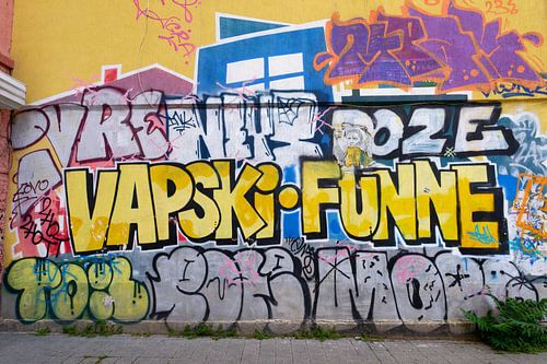 Bulgaria - Sofia - graffiti 2