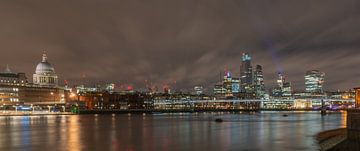 Londoner Skyline über der Themse von Hidde Kasper
