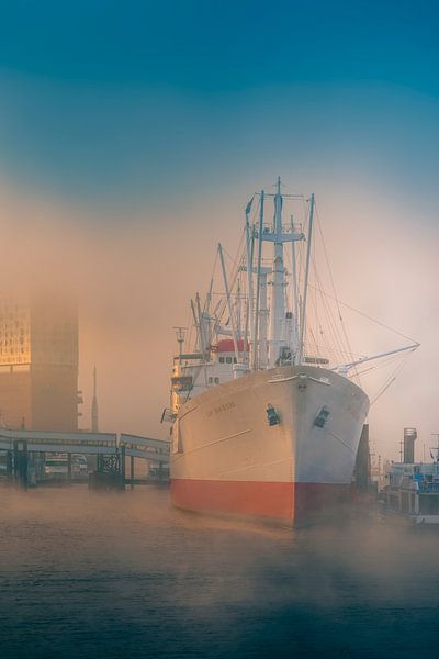 Photography Hamburg - Architecture - Cap San Diego in the Port of Hamburg by Ingo Boelter