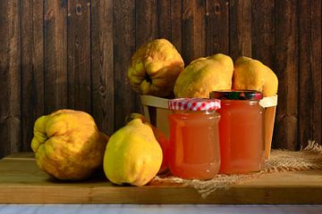 Still life with quinces