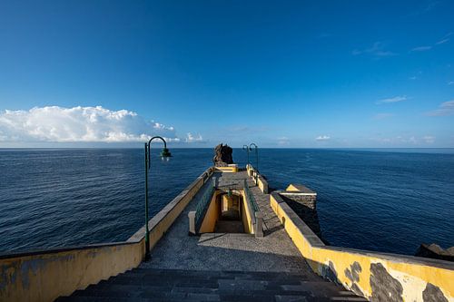 Maderia episode: the one at the beach