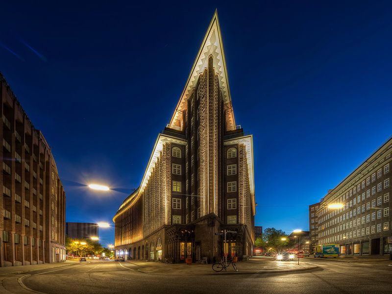 Hambourg - Chilehaus par Carina Buchspies