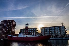 Lichtschip in Amsterdam van Kirsten van de Groep