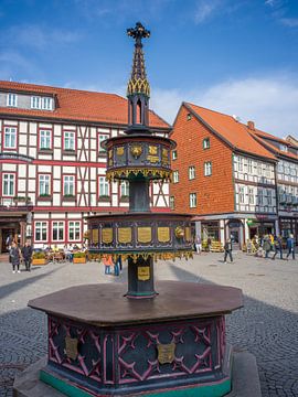 Wernigerode Marktplatz - Wohltäterbrunnen