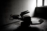 Lonly chair