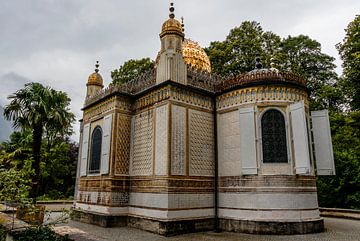 Moorse paviljoen in het park van het Linderhof paleis in Beieren, Zuid-Duitsland van WorldWidePhotoWeb