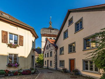 Bovenstad met Sint-Martinus toren in Bregenz aan het Bodenmeer van Werner Dieterich