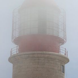 Lighttower im Nebel von Barry Boekhout