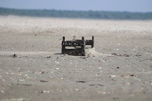 Kist op strand