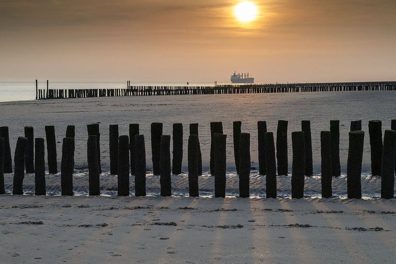 Zoutelande sunset by Menno Schaefer