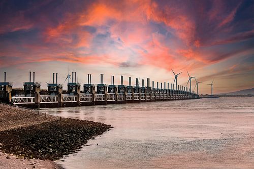 Deltawerken in het Avondlicht.