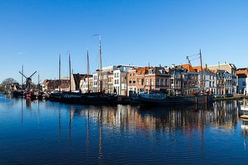 Water in Leiden 1 - stadsfotografie van Qeimoy