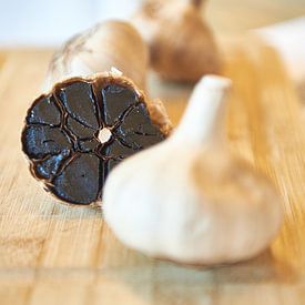 Schwarzer Knoblauch von Arnold van West