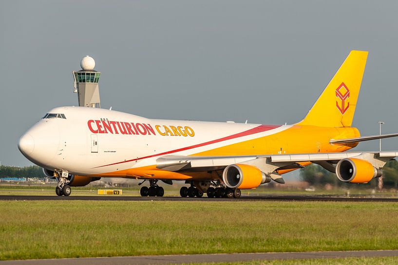 Eine schöne Boeing 747-400 von Centurion Cargo startet von der Polderbaan zu ihrem nächsten Ziel von Jaap van den Berg