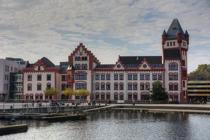 Kasteel Hörder 1 van Edgar Schermaul