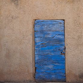 The little blue door by Hermen Buurman
