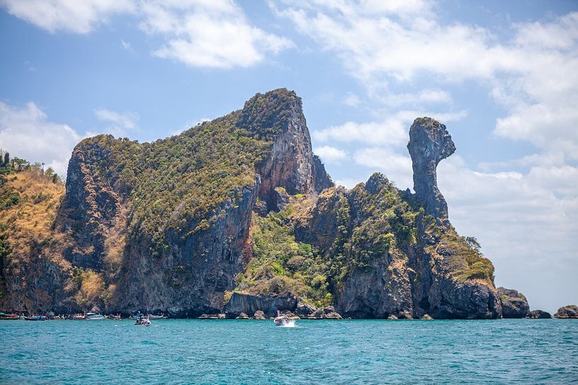 Chicken Island - Krabi (Thailand) by t.ART