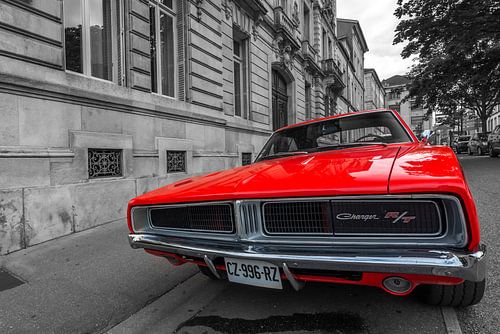 Chargeur Dodge rouge RT