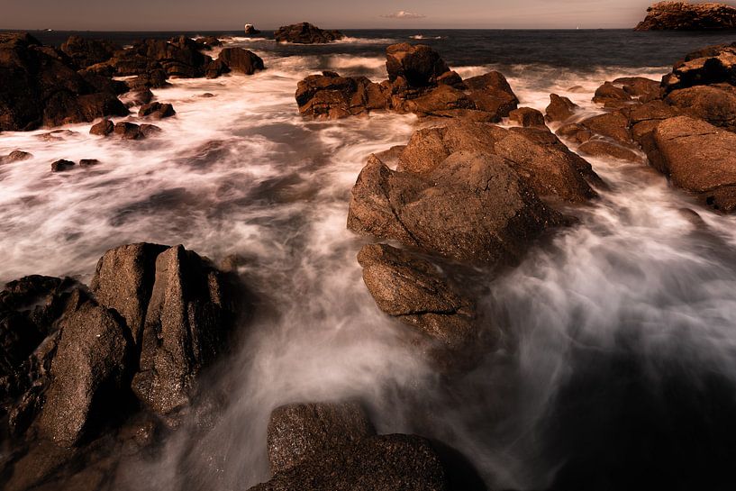Coast Brittany by Jeroen Mikkers
