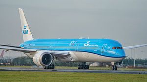 KLM Boeing 787-10 Dreamliner Passagierflugzeug.