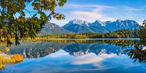 Barmsee und Karwendelgebirge von Walter G. Allgöwer