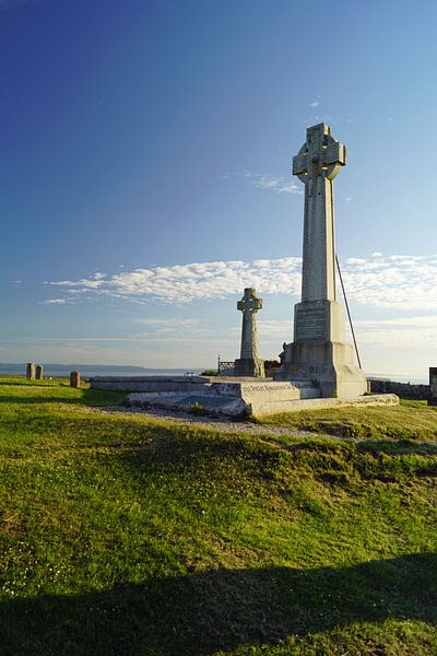 Kilmuir Cemetery  Flora MacDonalds Grave by Babetts Bildergalerie