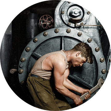 Steamfitter, 1921 | Lewis Hine van Colourful History