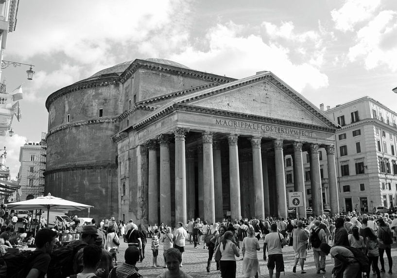 rome, pantheon, holiday, black and white by Eveline De keukelaere