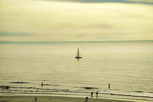 Genieten langs het strand