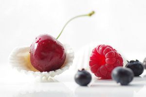 Frisches Sommerfrüchte Stillleben