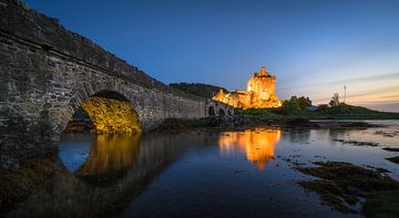 Eilean Donan avec pont d'accès sur Roelof Nijholt