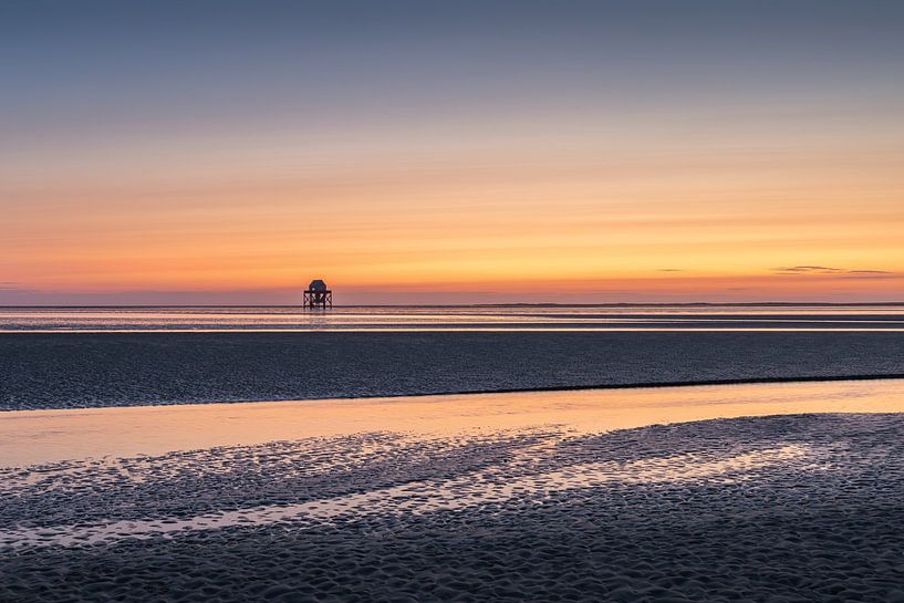 A nice summer evening with beautiful sunset on the Engelsmanplaat in the Wadden Sea by Marga Vroom