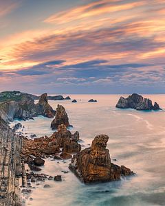 Sonnenuntergang in Urros de Liencres, Kantabrien, Spanien