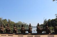 Antike Angkor-Brücke Übersicht