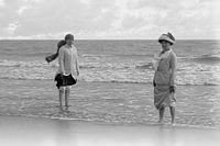Paddling in 1915