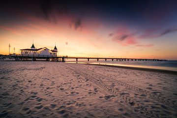 Seebrücle Ahlbeck au coucher du soleil sur Skyze Photography by André Stein