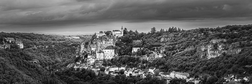 Panorama von Rocamadour in Schwarz und Weiß, Frankreich von Henk Meijer Photography