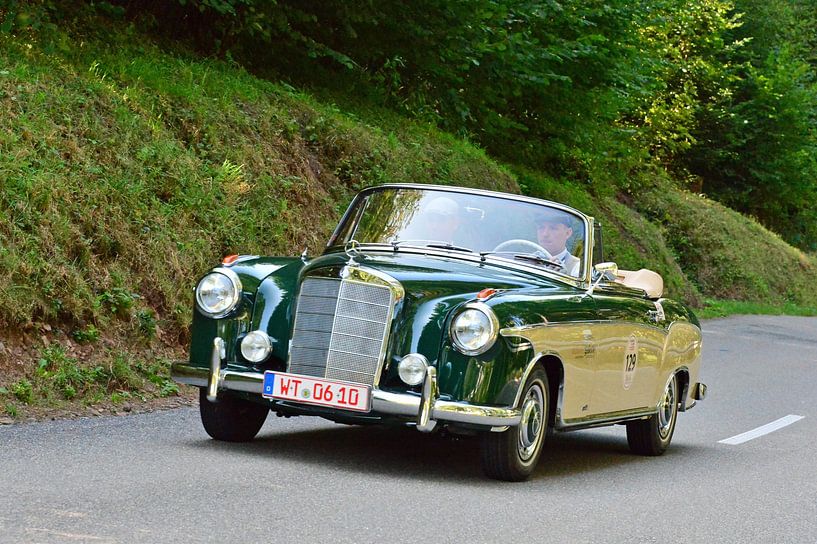 Mercedes Ponton 220 SE Cabriolet EGGBERG CLASSIC 2019 van Ingo Laue