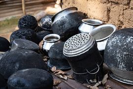 Pots and pans by Eddie Meijer