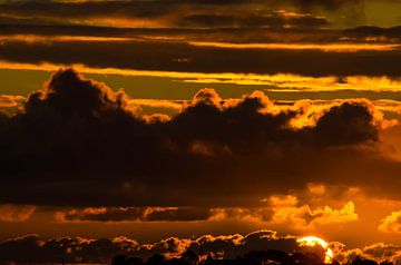 Sunset and Clouds 2 van Ciska