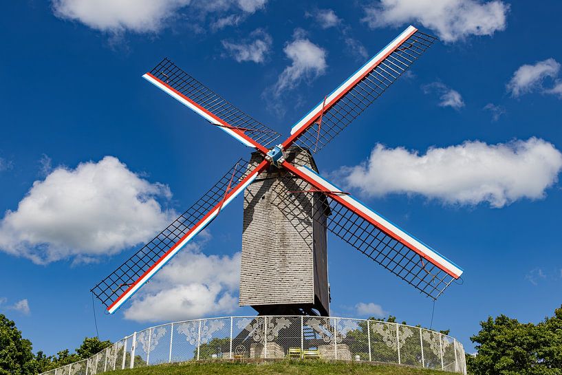 Moulin Sint-Janshuis à Bruges, Belgique par resuimages