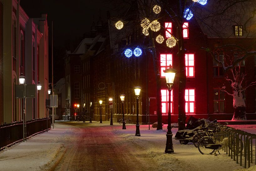Nicolaaskerkhof and Agnietenstraat in Utrecht with the Central Museum by Donker Utrecht