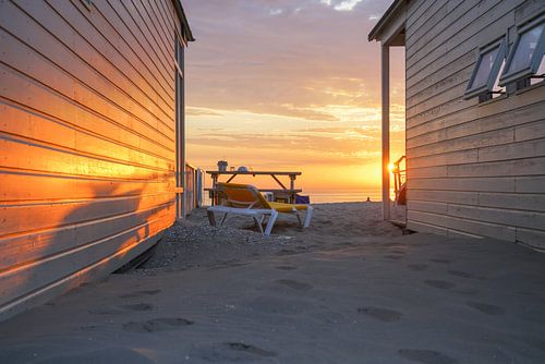 Strand en zon aan de kust van Katwijk aan Zee