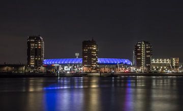 Feyenoord Rotterdam stadium 'De Kuip' at night van Tux Photography