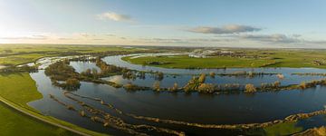 Overstroming van de IJssel van bovenaf gezien