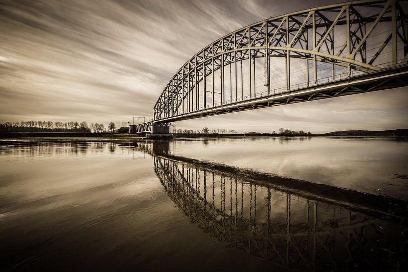 Spoorbrug over de Rijn bij Oosterbeek par Michiel van Druten