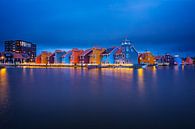 Reitdiephaven tijdens het blauwe uur. van Justin Sinner Photography ( Fotograaf op Texel) thumbnail