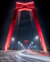 Willems Bridge at night